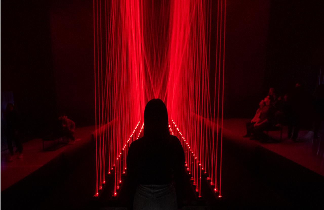 【未開封】WORK OF ART IN PROGRESS Guggenheim Museum Selling Deaccessioned Painting by Chinese