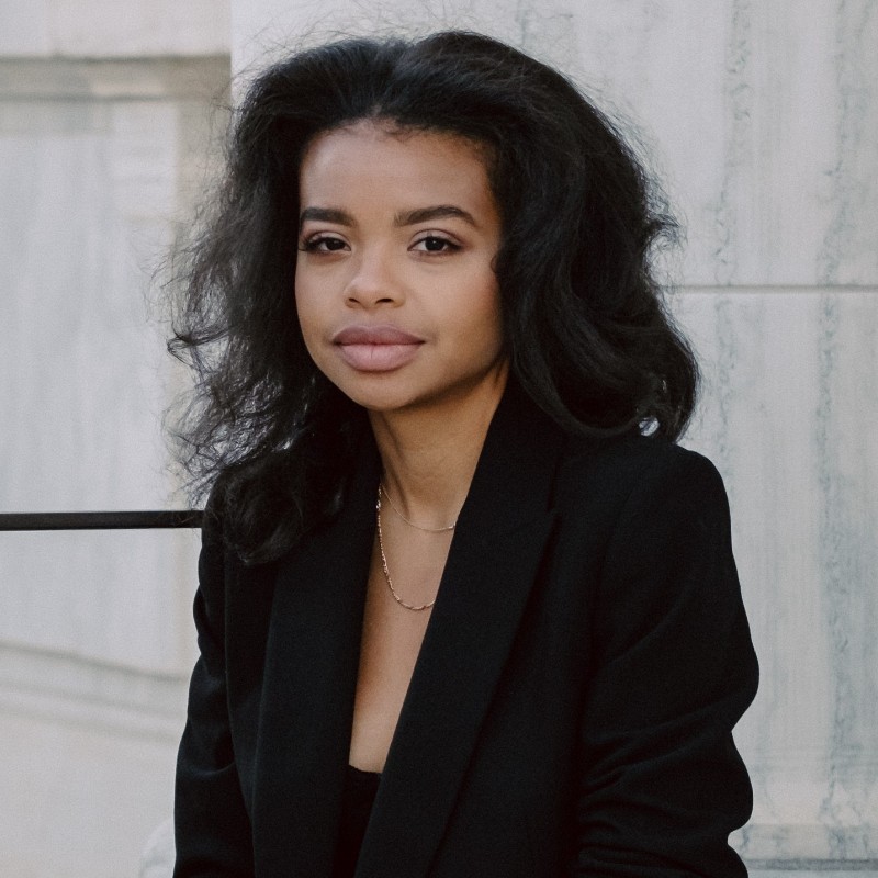 Headshot Akilah Brewer